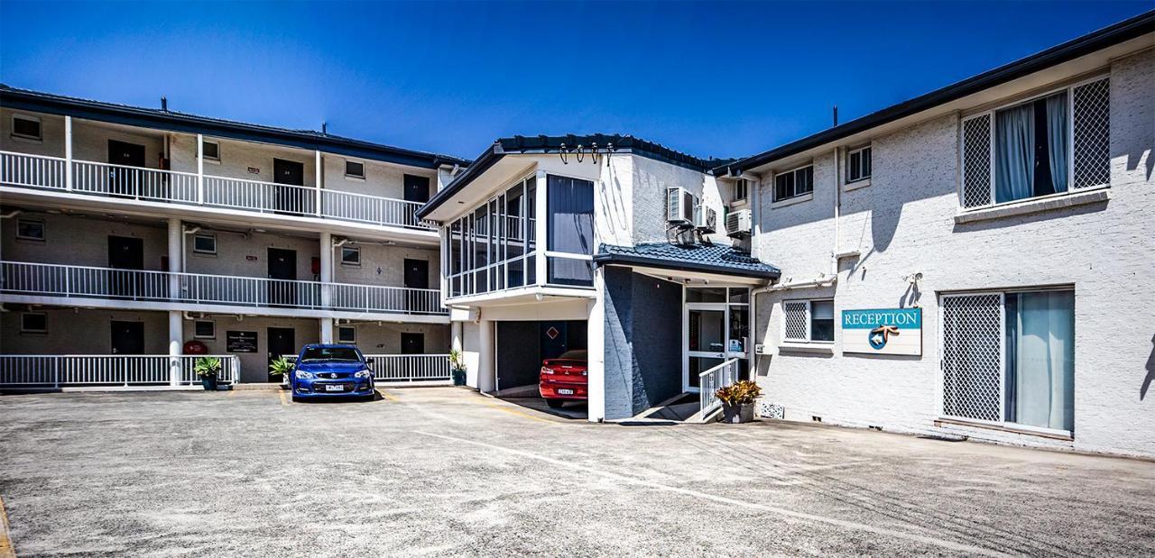 Ocean Front Motel Entrance Exterior foto